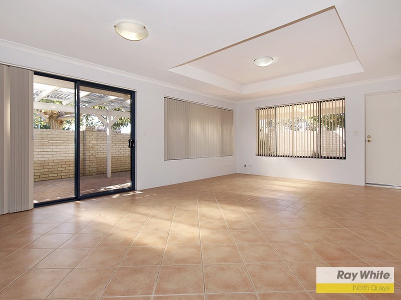 1 Birwash Place, Nollamara WA 6061