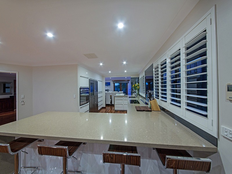 6 Plymouth Cove, Ocean Reef WA 6027