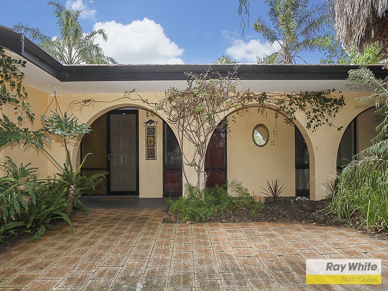 6 Melaleuca Drive, Greenwood WA 6024