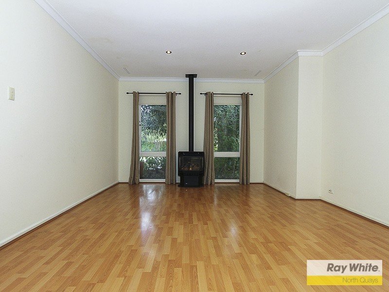 6 Melaleuca Drive, Greenwood WA 6024