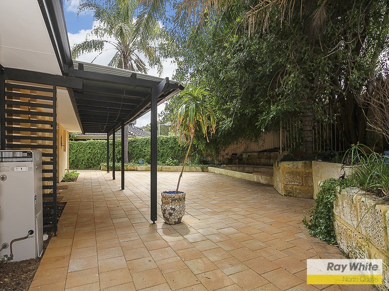 6 Melaleuca Drive, Greenwood WA 6024