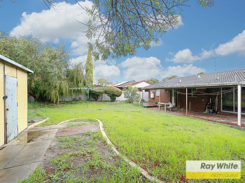 40 Alexander Rd, Padbury WA 6025