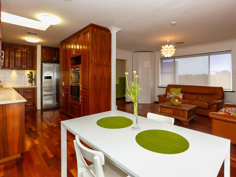 7 Lewis Court, Padbury WA 6025