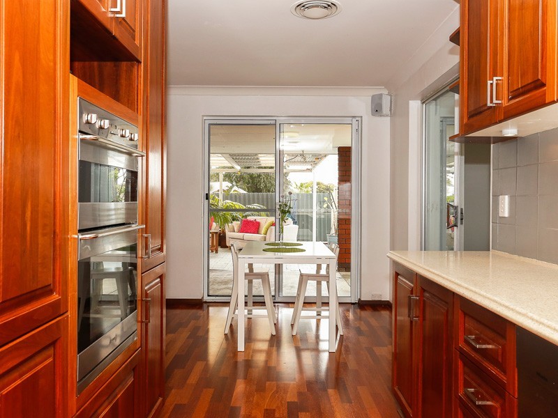 7 Lewis Court, Padbury WA 6025