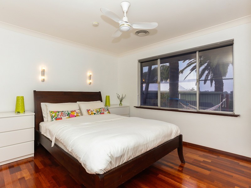 7 Lewis Court, Padbury WA 6025