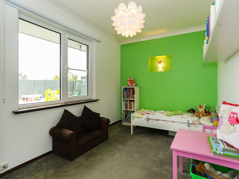 7 Lewis Court, Padbury WA 6025