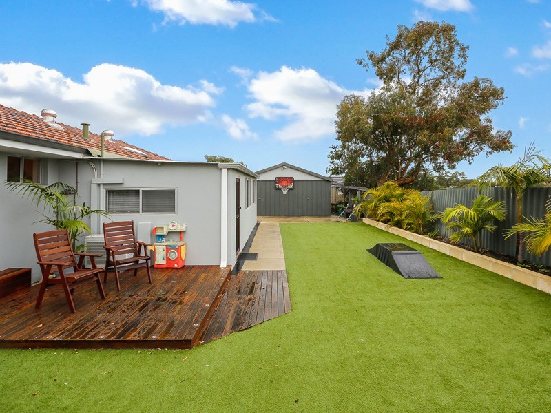 7 Lewis Court, Padbury WA 6025