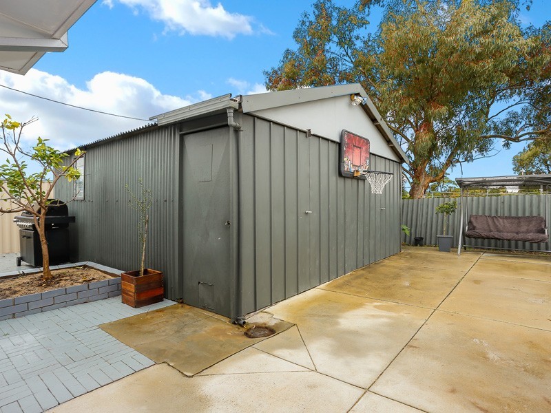 7 Lewis Court, Padbury WA 6025