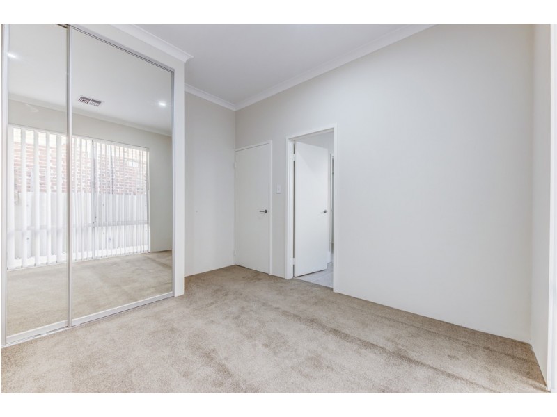 11 Cross Street, Shenton Park WA 6008