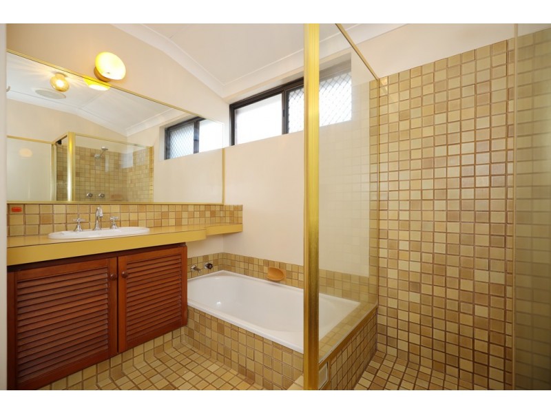 6 Delta Court, Ocean Reef WA 6027