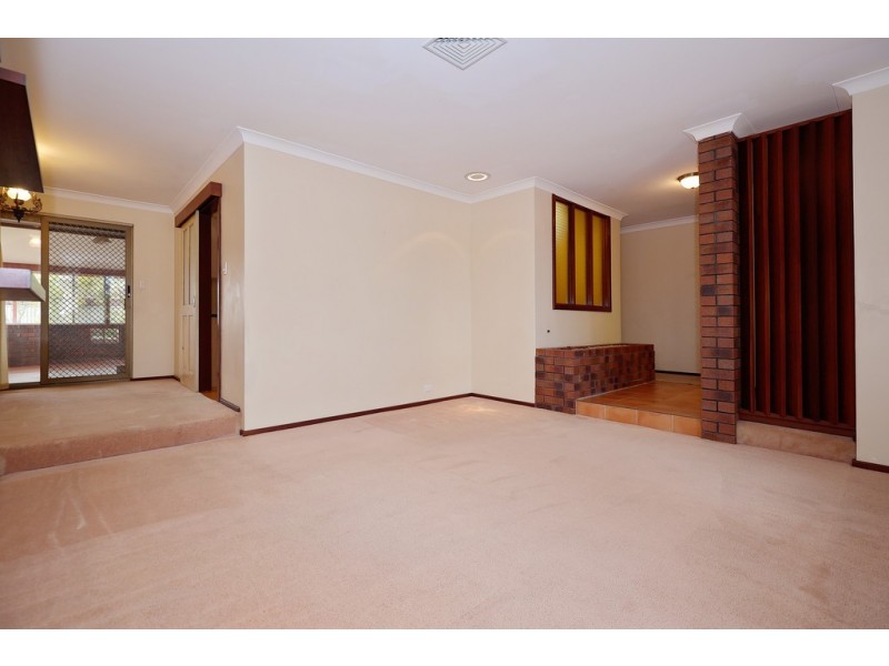 6 Delta Court, Ocean Reef WA 6027