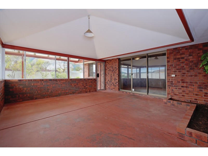 6 Delta Court, Ocean Reef WA 6027