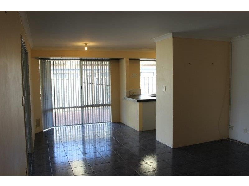 3 BLUFF WAY, Mindarie WA 6030