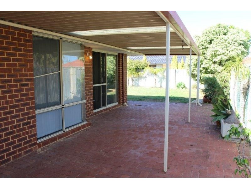 3 BLUFF WAY, Mindarie WA 6030
