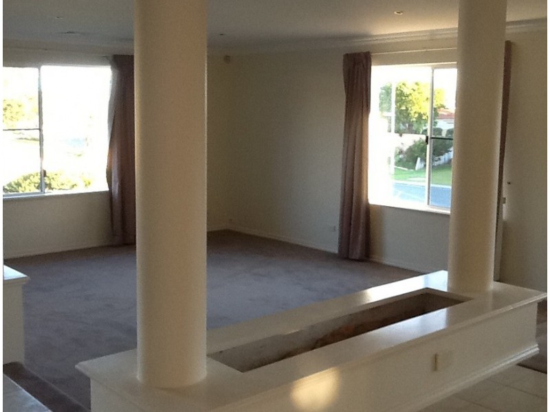 1 Anson Court, Hillarys WA 6025