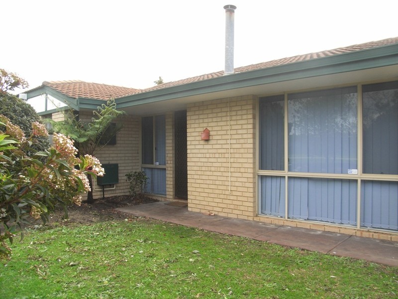 5 Coyle Road, Beldon WA 6027