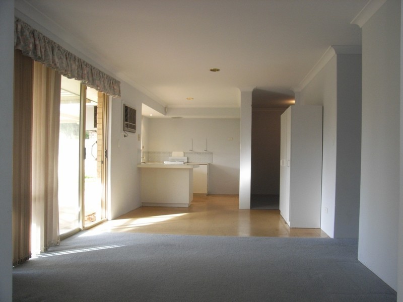 5 Coyle Road, Beldon WA 6027
