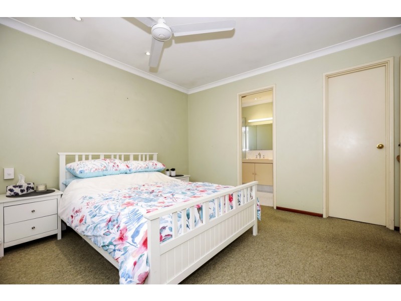 33 Wahroonga Way, Greenwood WA 6024