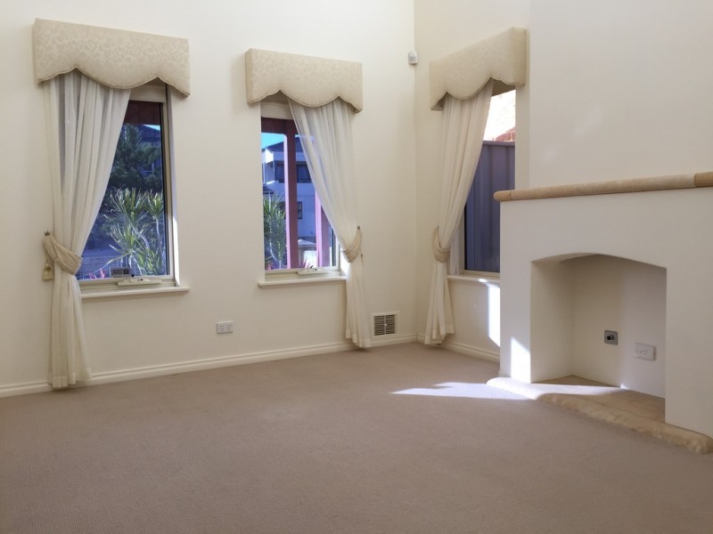 224 FLINDERS AVENUE, Hillarys WA 6025