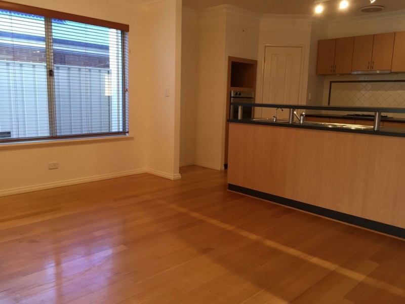 224 FLINDERS AVENUE, Hillarys WA 6025