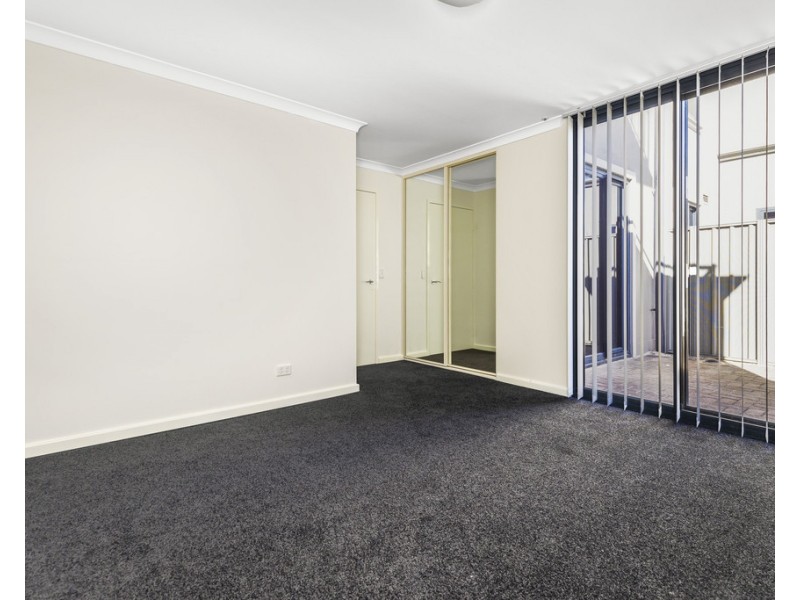 30/1 Sunlander Drive, Currambine WA 6028