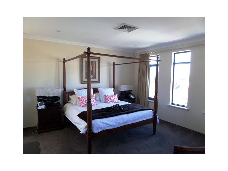 59 Atlantic Avenue, Iluka WA 6028