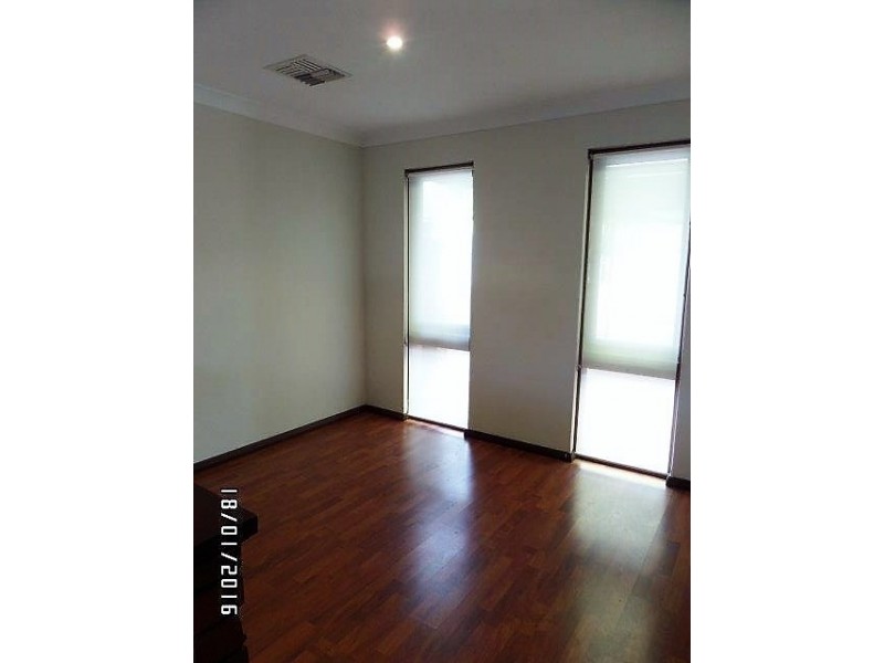 18 MADRONA CRESCENT, Greenwood WA 6024