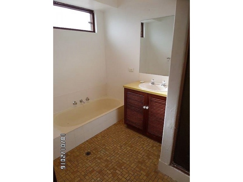 18 MADRONA CRESCENT, Greenwood WA 6024