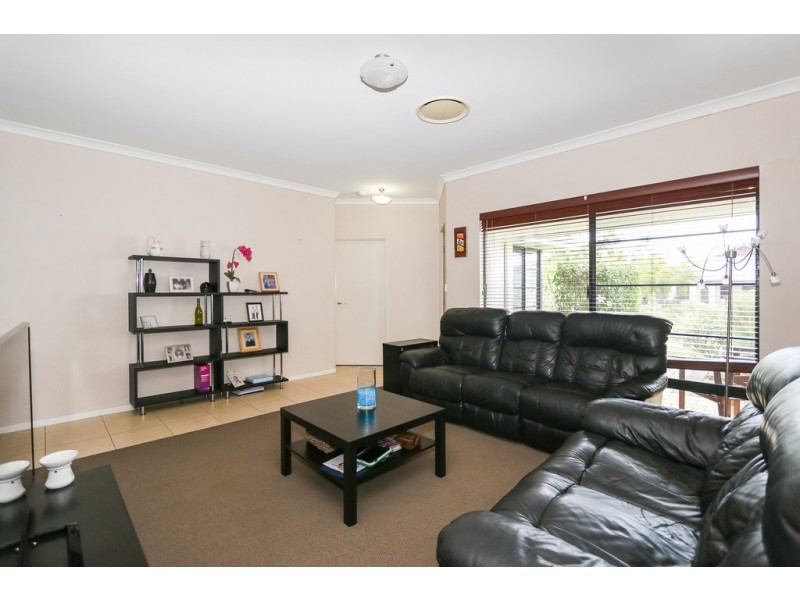 11 CLONTARF WAY, Butler WA 6036