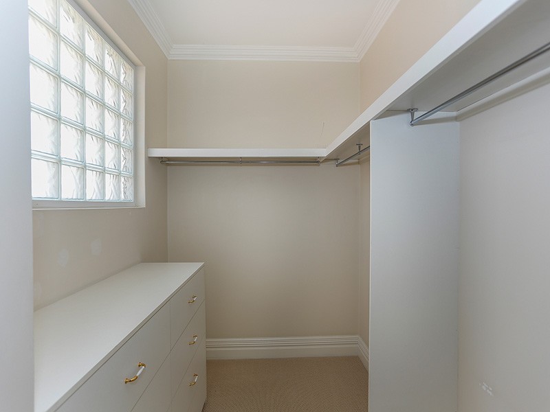 124A MARY STREET, Como WA 6152