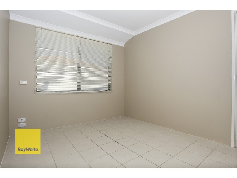 29 Brightlands Circuit, Carramar WA 6031