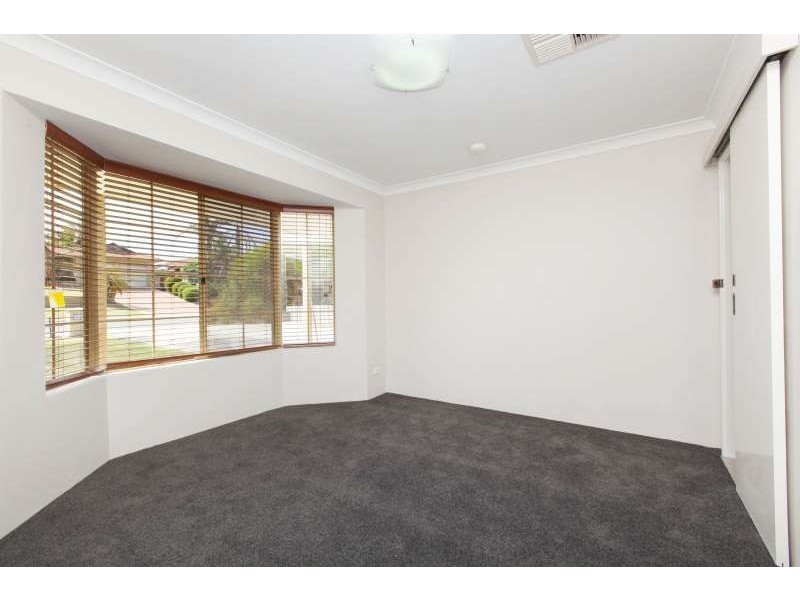 44 Oakapple Drive, Duncraig WA 6023