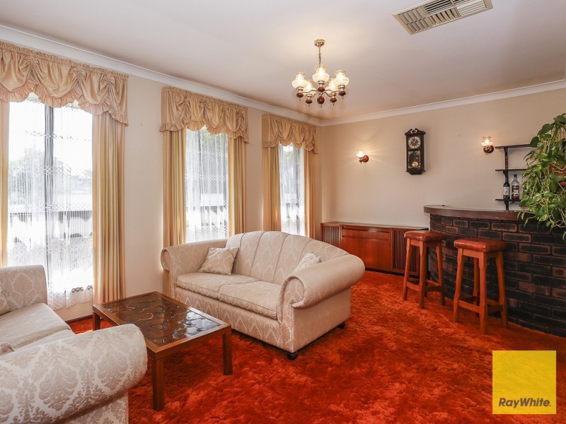 56 Granadilla Street, Duncraig WA 6023