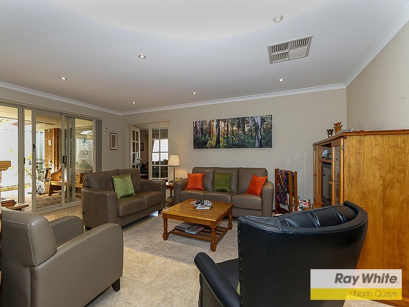 36 Kariong Circuit, Duncraig WA 6023