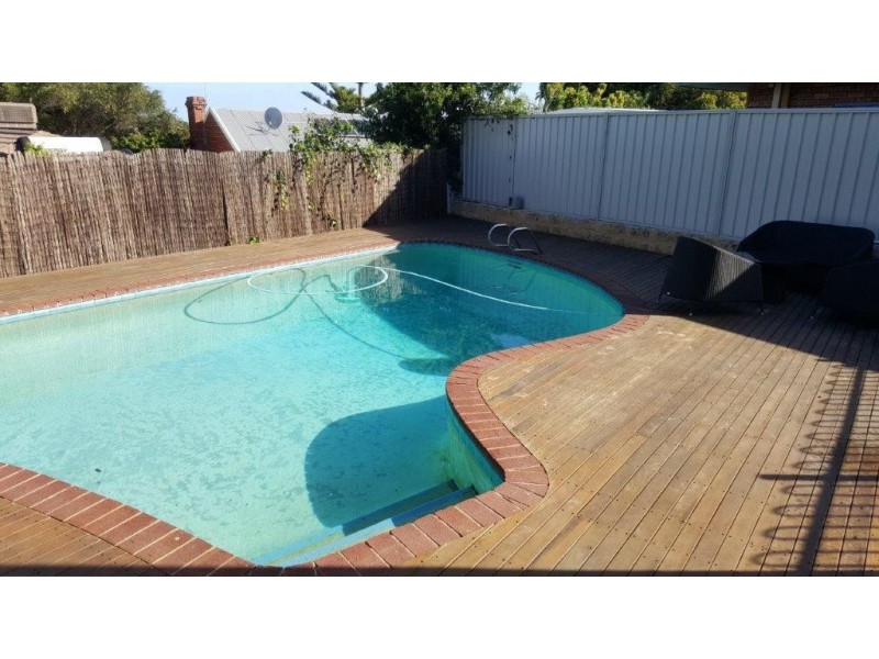 18 Finney Crescent, Marmion WA 6020