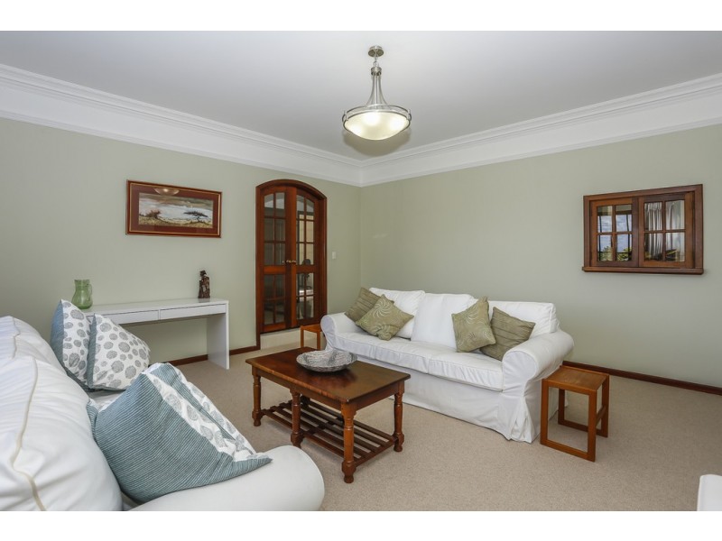 19 Bonchester Court, Duncraig WA 6023