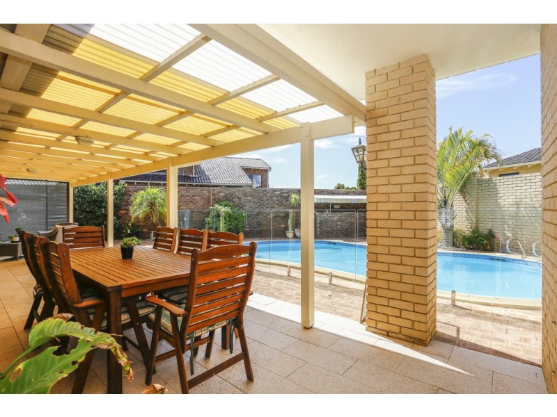 19 Bonchester Court, Duncraig WA 6023