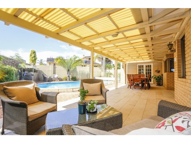 19 Bonchester Court, Duncraig WA 6023