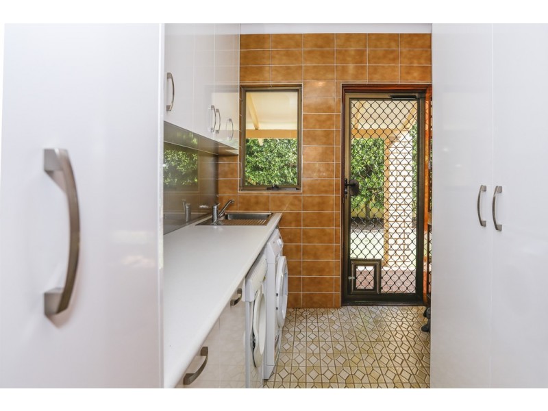 19 Bonchester Court, Duncraig WA 6023