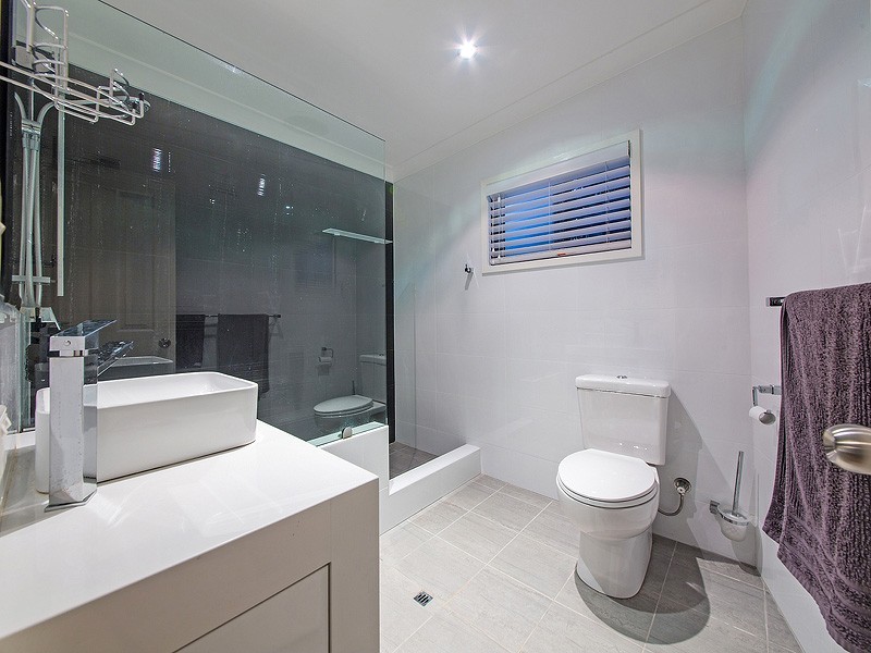 6 Plymouth Cove, Ocean Reef WA 6027