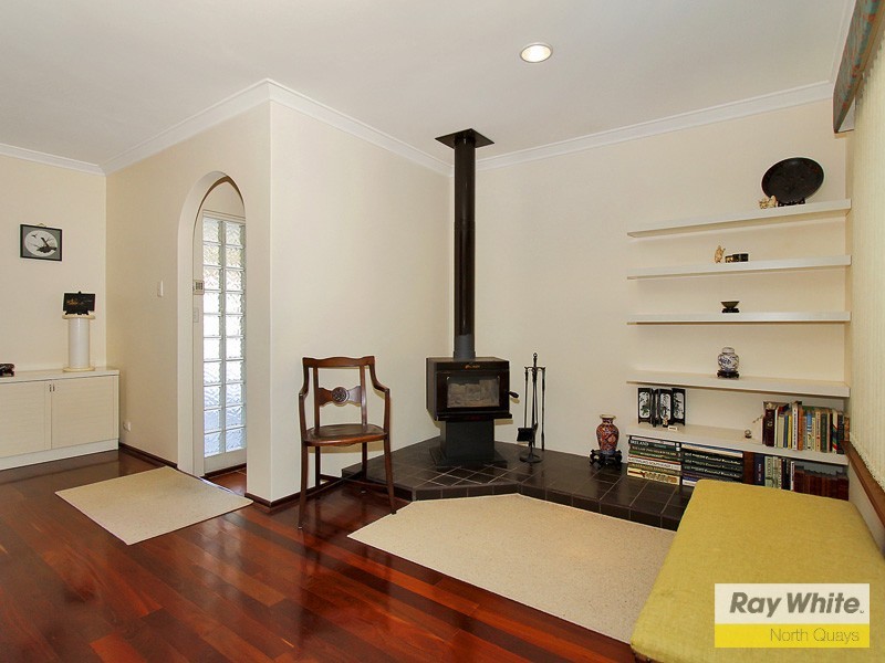14 Hazelbury St, Greenwood WA 6024