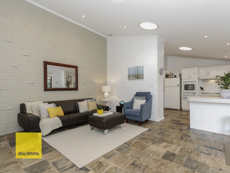 61 Sycamore Drive, Duncraig WA 6023