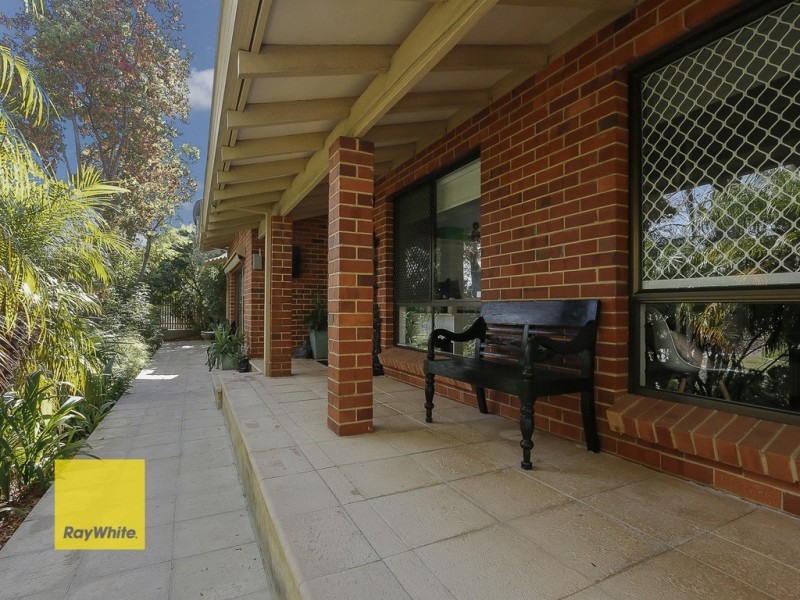61 Sycamore Drive, Duncraig WA 6023