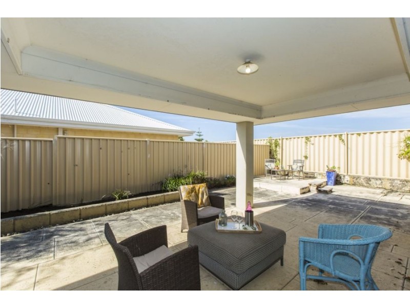 2 Rupara Circle, Quinns Rocks WA 6030