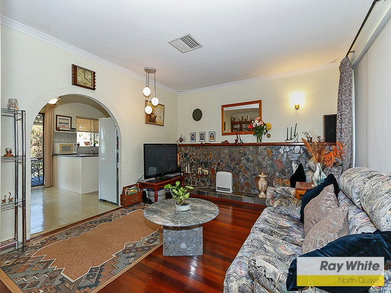 79 Warwick Road, Duncraig WA 6023