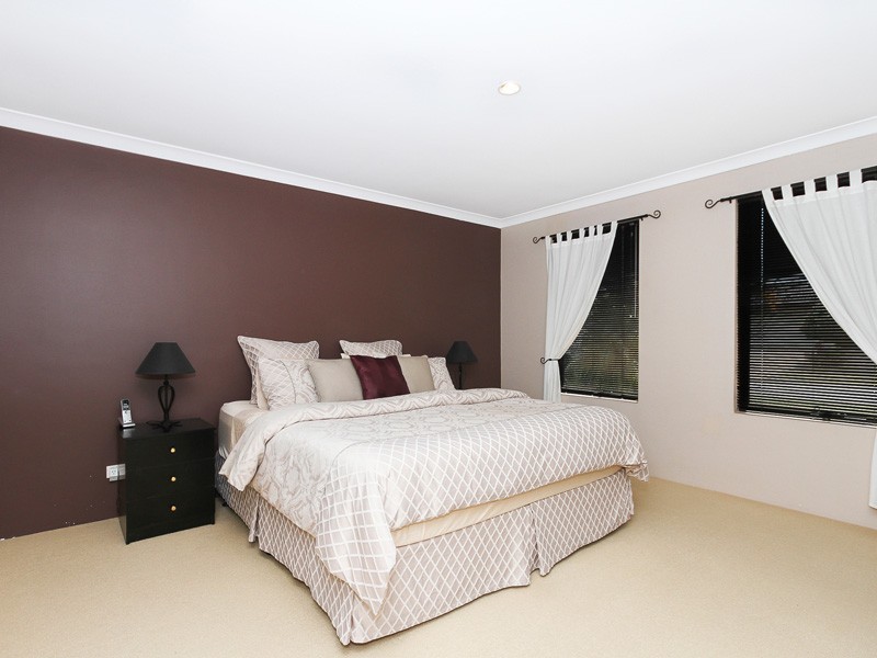 5 Sefton Place, Landsdale WA 6065