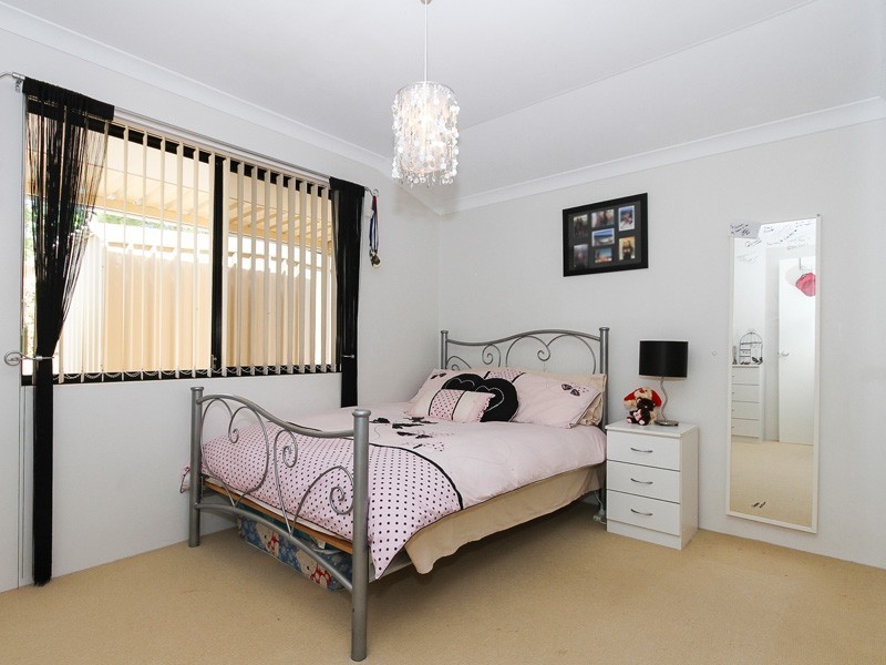 5 Sefton Place, Landsdale WA 6065