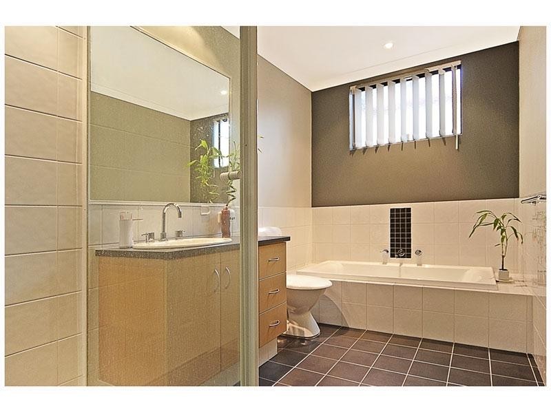 14B Ilumba Way, Nollamara WA 6061
