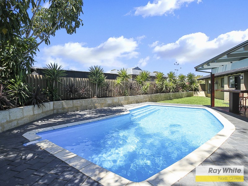 60 Macdonald Avenue, Padbury WA 6025