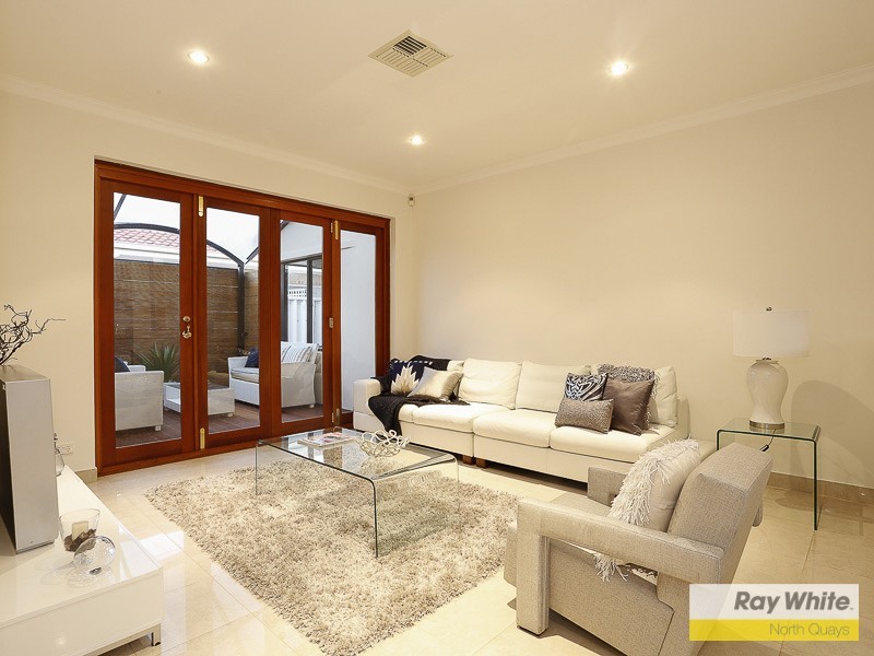 39 Walter Padbury Boulvard, Padbury WA 6025